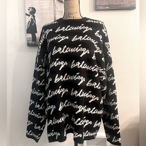 Balenciaga Sweater black with white lettering
